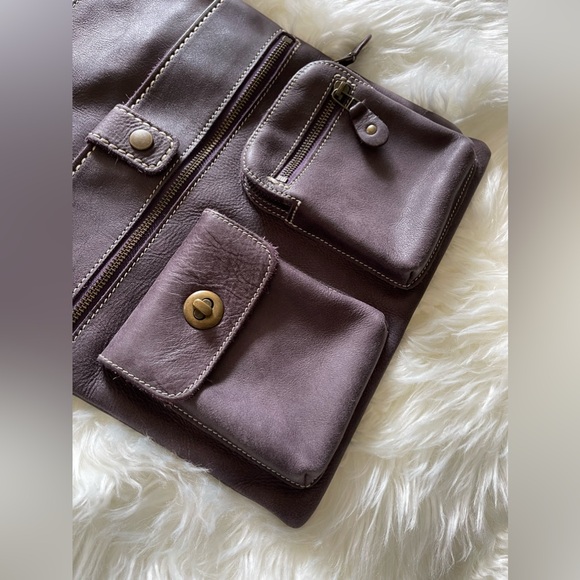 ROOTS Leather Venetian Villager Bag in Purple colour - Picture 2 of 9